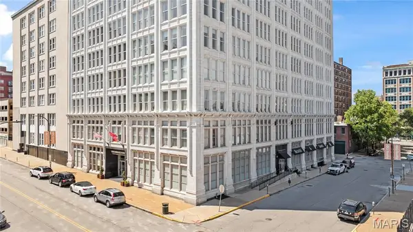 1501 Locust #905, St Louis, MO 63103