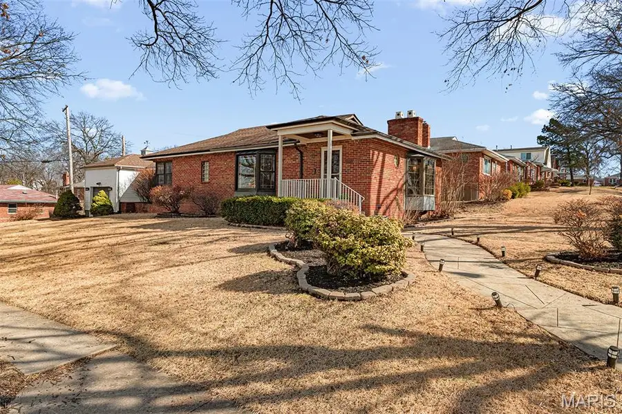 3470 Regal Place, Saint Louis, MO 63139 - #3