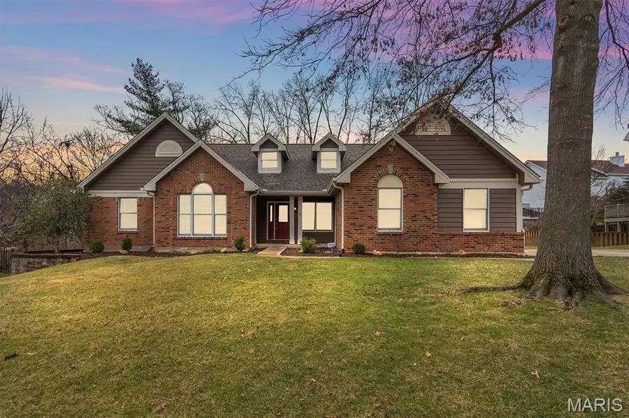 390 Portsmouth Drive, Saint Charles, MO 63303 - #2