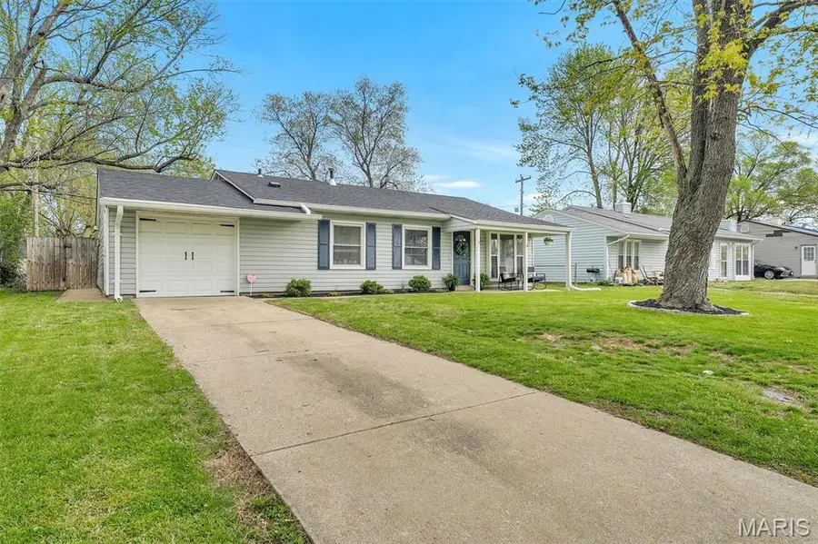 14 Steeplechase Drive, Saint Peters, MO 63376 - #3