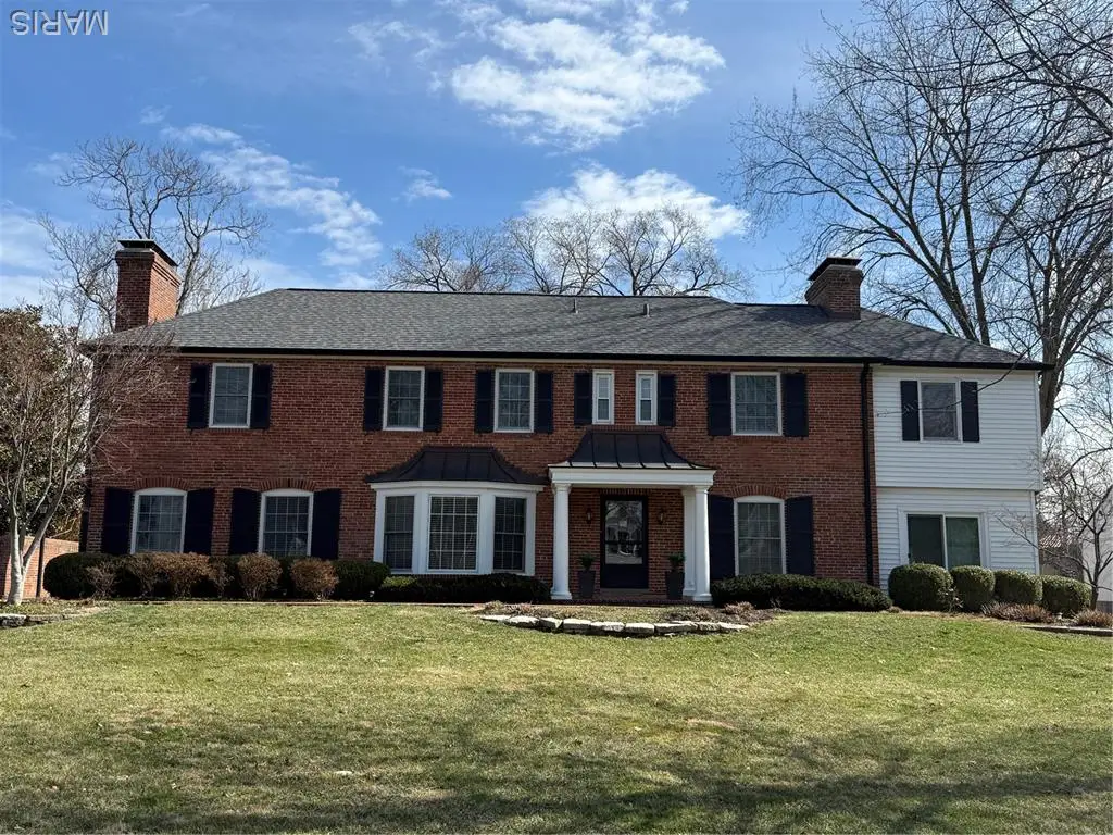 39 Willow Hill Road, Ladue, MO 63124 - #1
