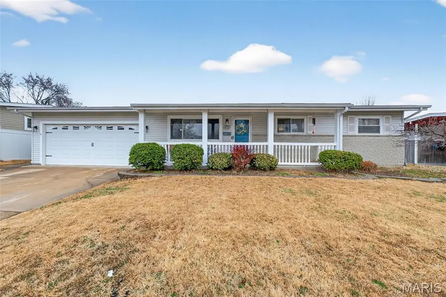 475 Skylark Drive, Florissant, MO 63031 - #2