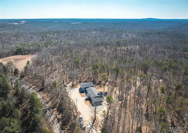 37801 State Highway Hh, Patton, MO 63662