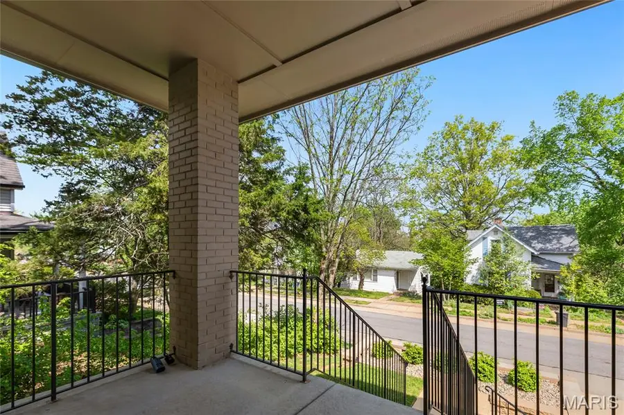 7434 Hoover Avenue, Richmond Heights, MO 63117 - #3