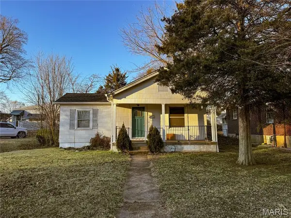 6935 Pernod Avenue, St Louis, MO 63139