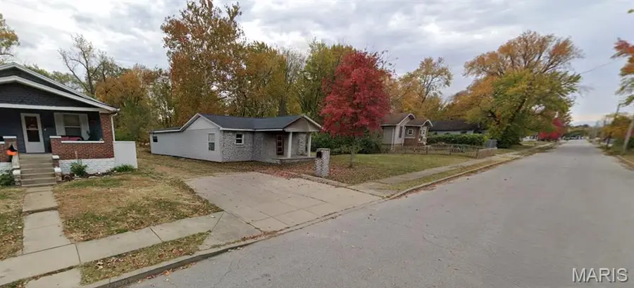 726 N 61st Street, East Saint Louis, IL 62203 - #3