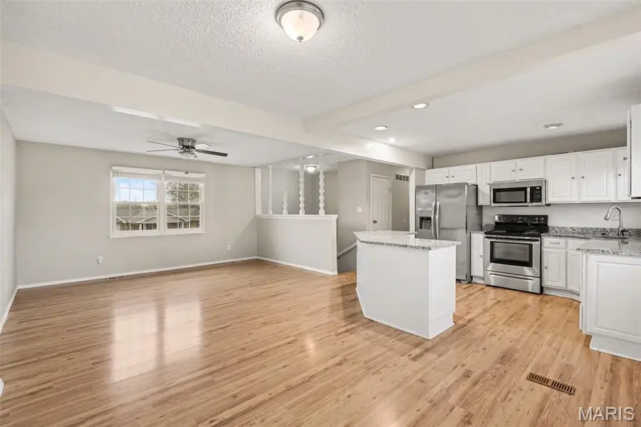 2377 Farflung Drive, Florissant, MO 63031 - #3