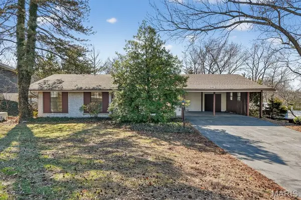 141 Meadowlark Drive, Unincorporated, MO 63146