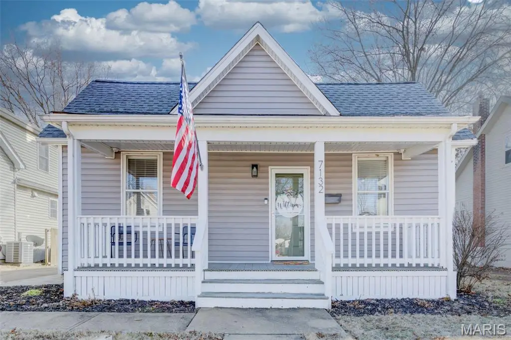 7132 Lindenwood Place, Saint Louis, MO 63109 - #1