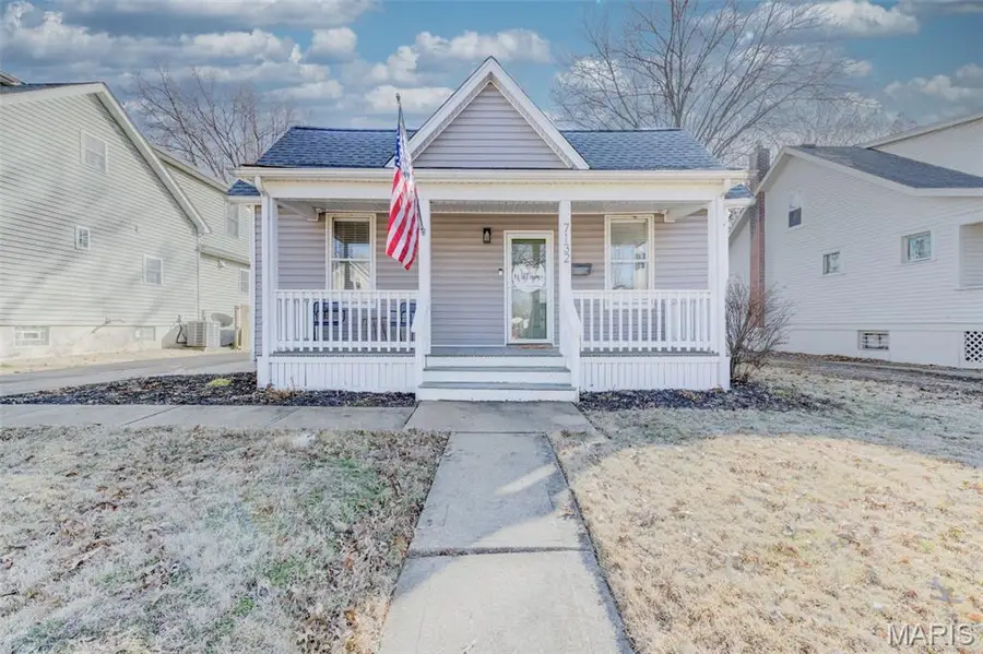 7132 Lindenwood Place, Saint Louis, MO 63109 - #3