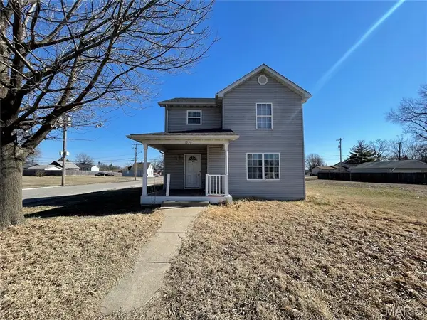 1036 Greenwood Street, Madison, IL 62060