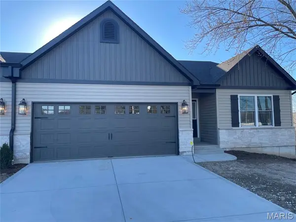 1589 Belleau Creek Road #1 B, O'Fallon, MO 63366