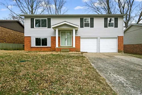 2347 Farflung Drive, Florissant, MO 63031