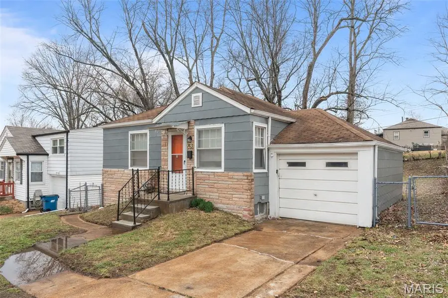 7431 Esterbrook Drive, Saint Louis, MO 63136 - #2