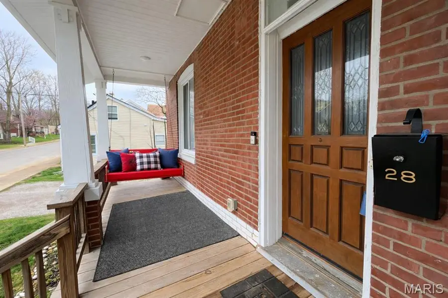 28 S 11th Street, Belleville, IL 62220 - #3
