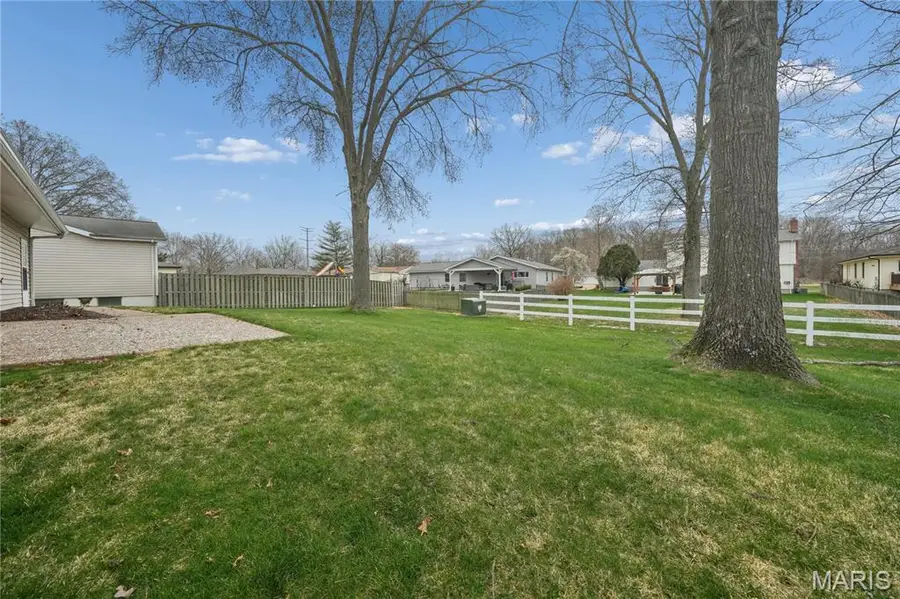 14342 Lake Tahoe Drive, Chesterfield, MO 63017 - #2