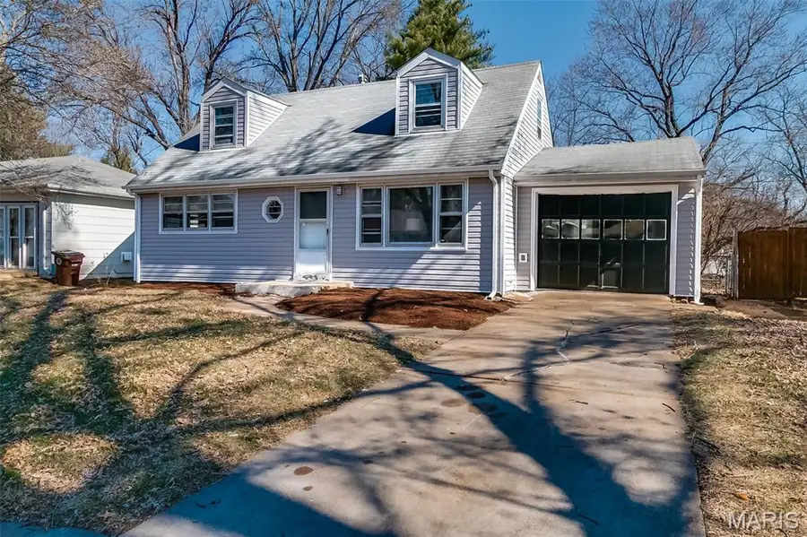 31 Godfrey Lane, Ferguson, MO 63135 - #3