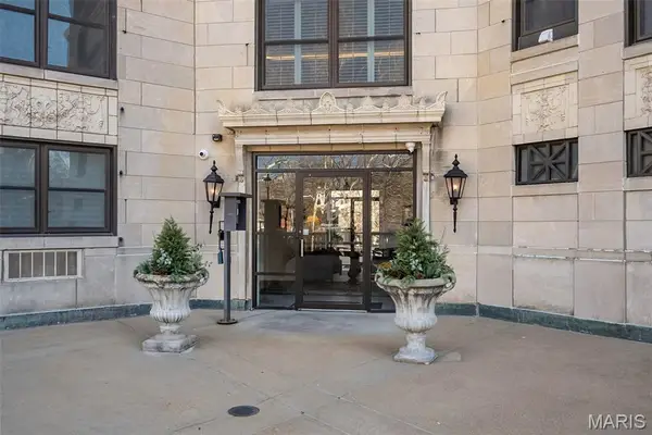 410 N Newstead Avenue #4E, St Louis, MO 63108