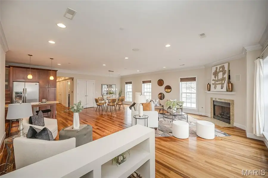 6404 Cates Avenue #4W, Saint Louis, MO 63130 - #2