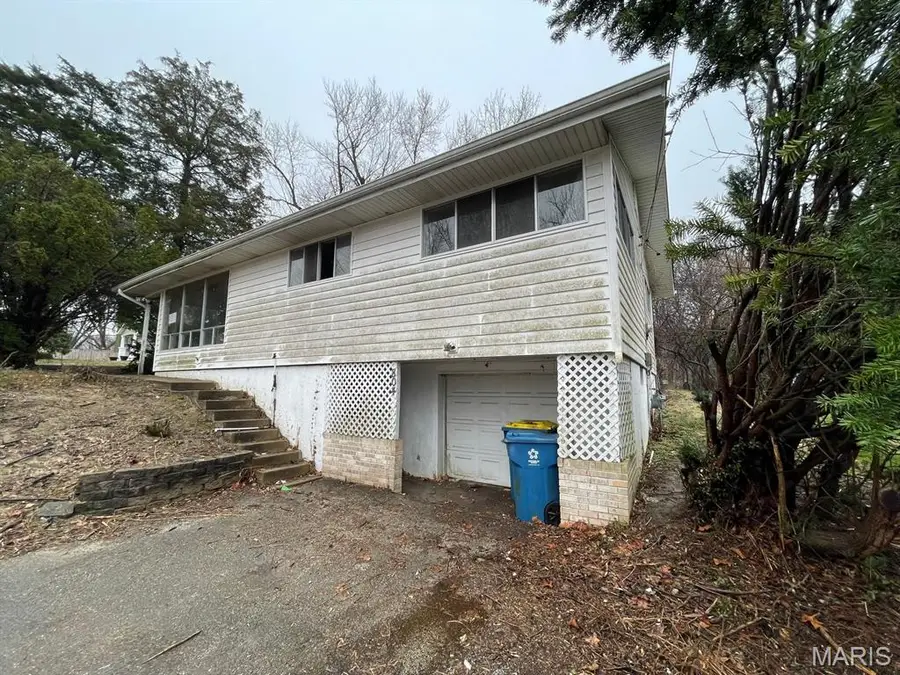 804 Oran Street, Collinsville, IL 62234 - #3