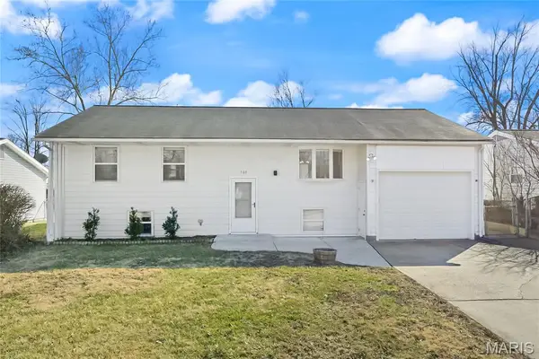 360 Imperial Lane, Fenton, MO 63026