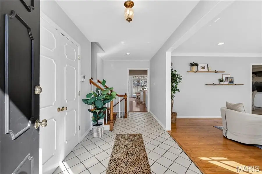 5 Clerbrook Lane, Ladue, MO 63124 - #2