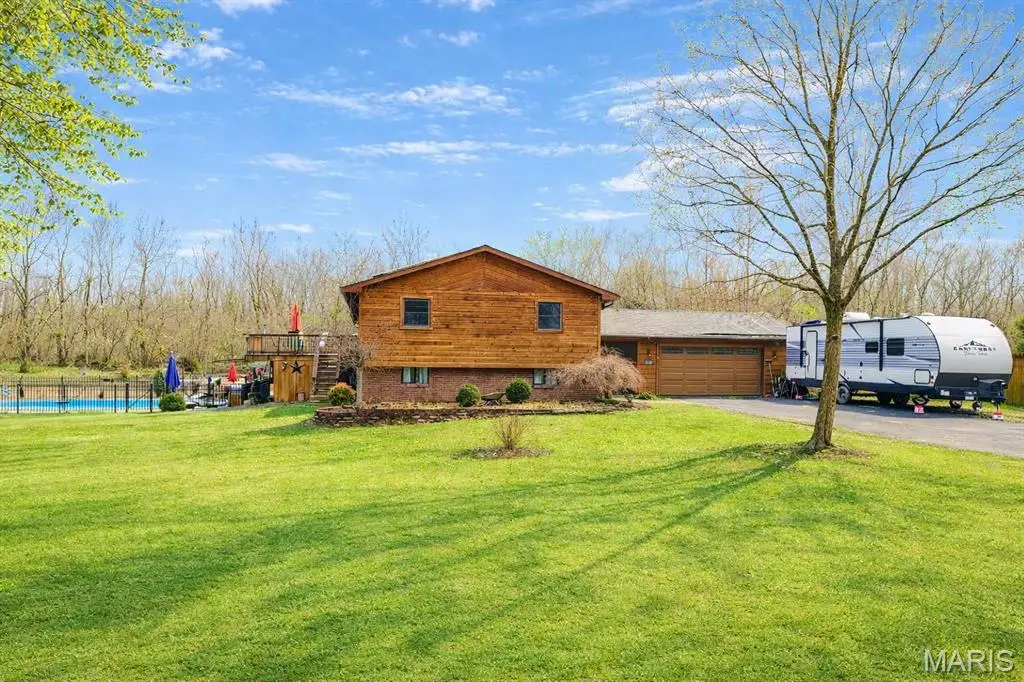 2039 Shook Lane, Centralia, IL 62801 - #1