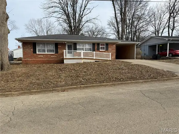 812 Taylor Avenue, Farmington, MO 63640