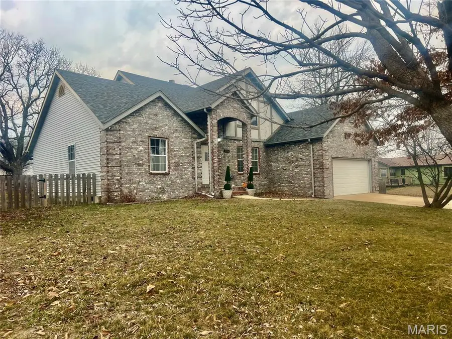 2100 Lilly, Lebanon, MO 65536 - #3