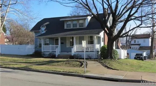 7096 Tholozan Avenue, St Louis, MO 63109