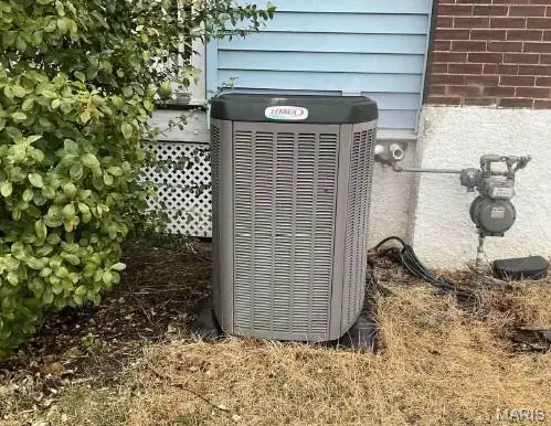 7096 Tholozan Avenue, Saint Louis, MO 63109 - #3