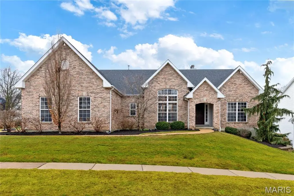 11040 Sandistan Drive, Saint Louis, MO 63146 - #1
