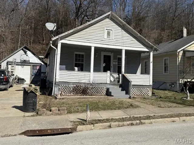 1620 Fulton Avenue, Hannibal, MO 63401 - #1