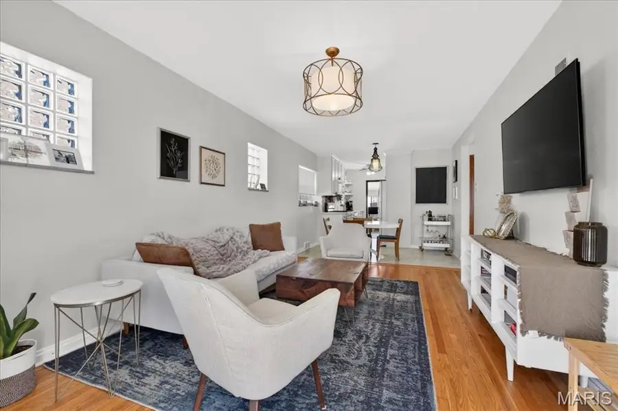 5028 Shrewsbury Avenue, Saint Louis, MO 63119 - #3