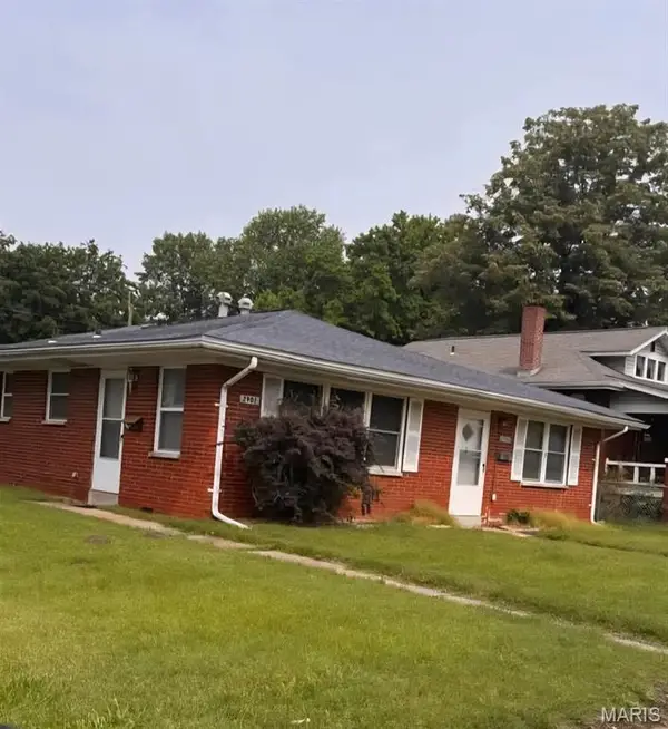 2904 W Main Street, Belleville, IL 62226