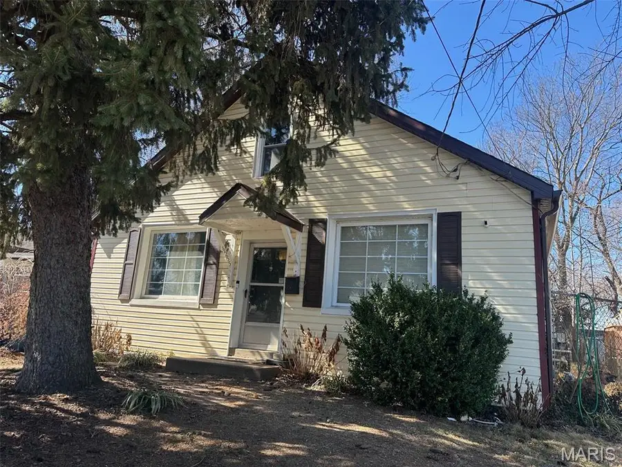 6255 Hancock Avenue, Berkeley, MO 63134 - #2