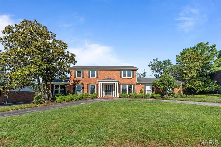 723 Wayfield Drive, Saint Louis, MO 63132 - #2