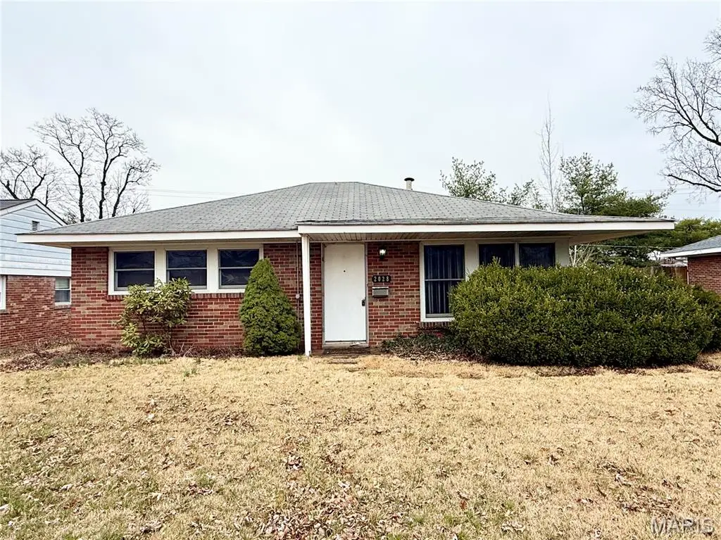 2028 Westbrook Lane, Overland, MO 63114 - #1