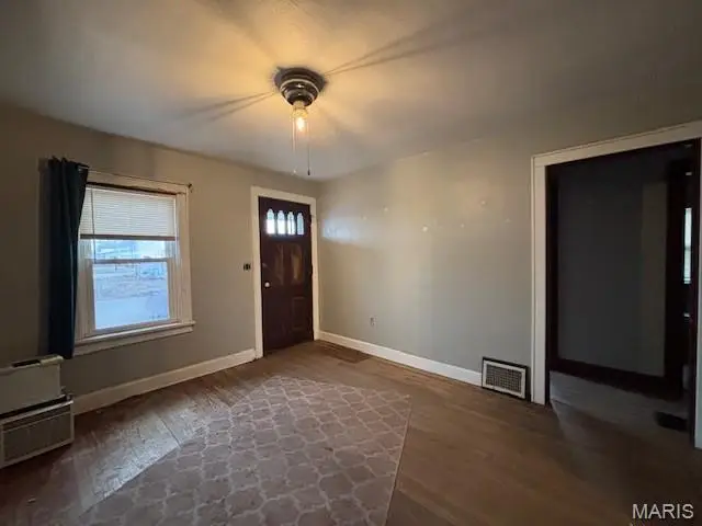 435 E Main Street, East Alton, IL 62024 - #3