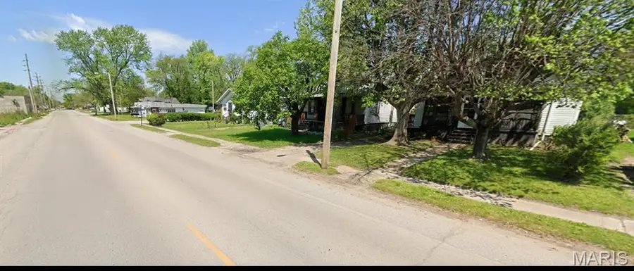 5009 Caseyville Avenue, East Saint Louis, IL 62204 - #3