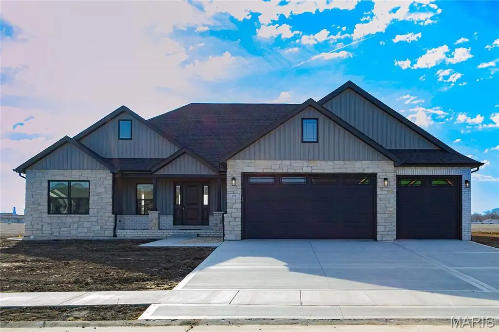 213 George Bush Boulevard, Troy, IL 62294 - #1