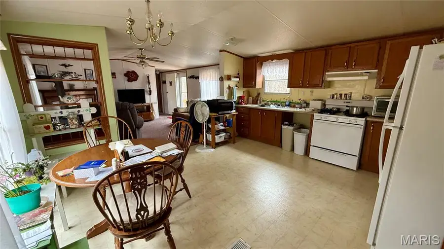 3393 County Road 333, Palmyra, MO 63461 - #3