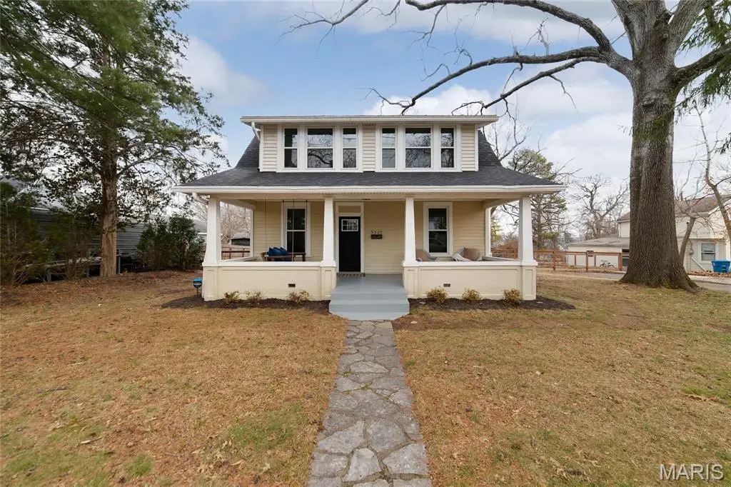 9527 W Milton Avenue, Overland, MO 63114 - #1