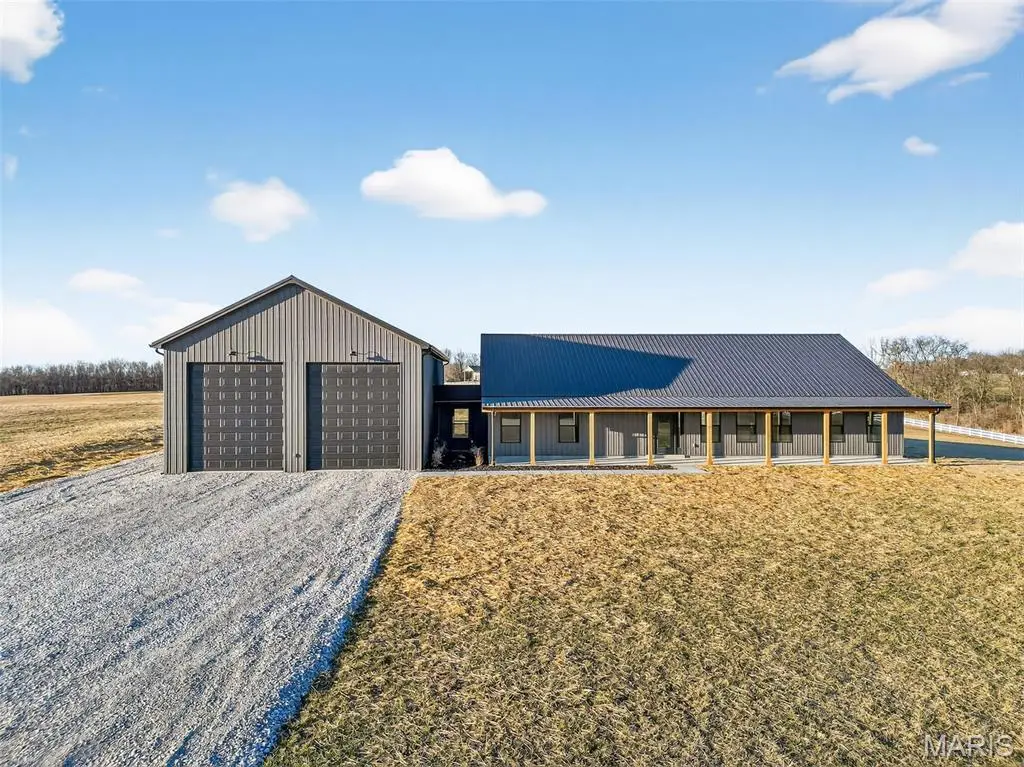 592 Phelps Lane, Elsberry, MO 63343 - #1