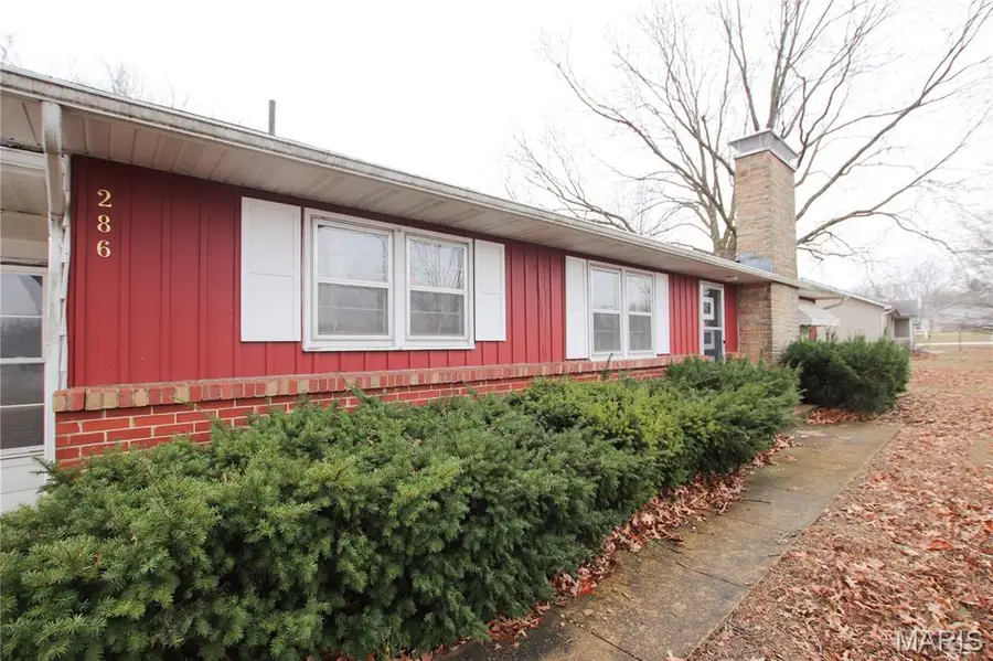 286 E Springfield Avenue, Gerald, MO 63037 - #3