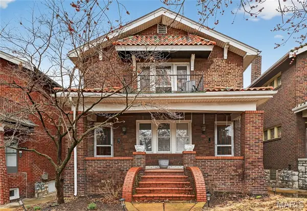 4958 Tholozan Avenue, St Louis, MO 63109