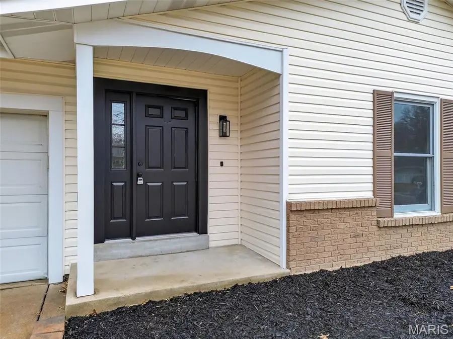 510 Charoak Drive, Ballwin, MO 63021 - #2