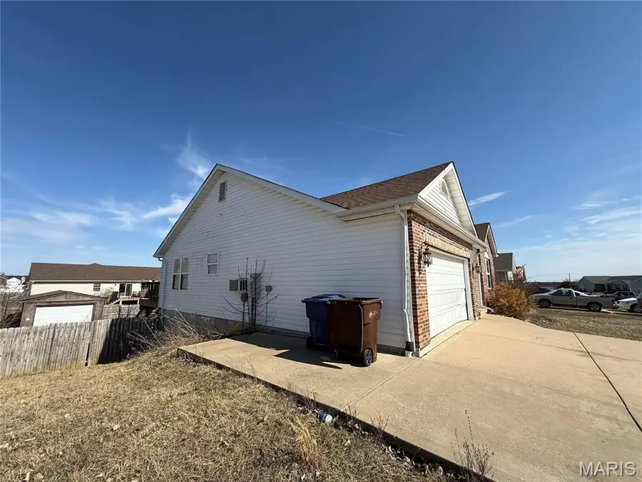 61 Meadowstone Drive, Troy, MO 63379 - #3