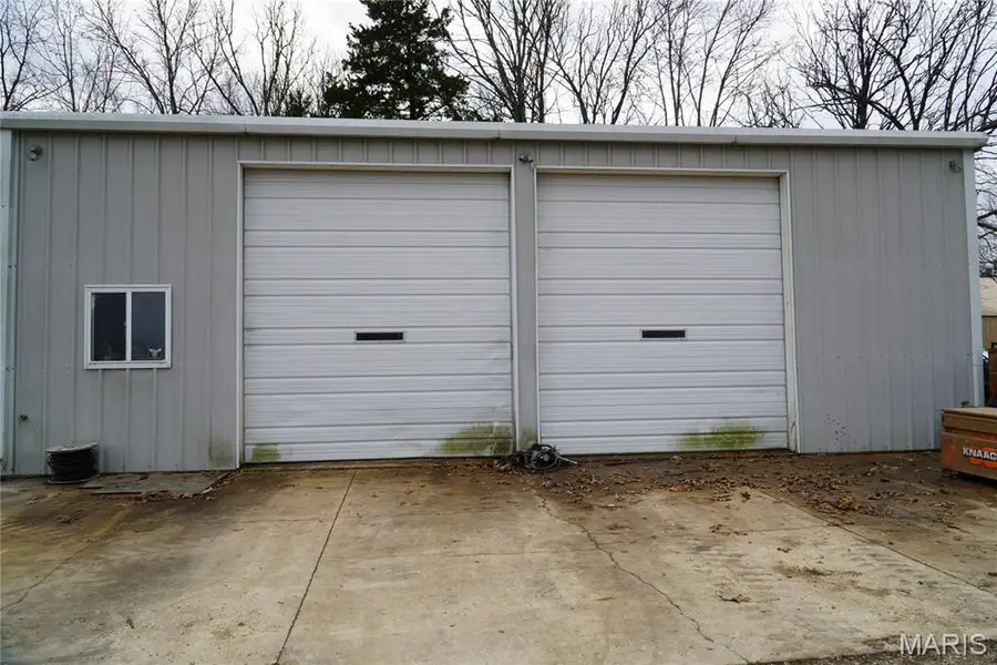 18143 Oasis Drive, Phillipsburg, MO 65722 - #2