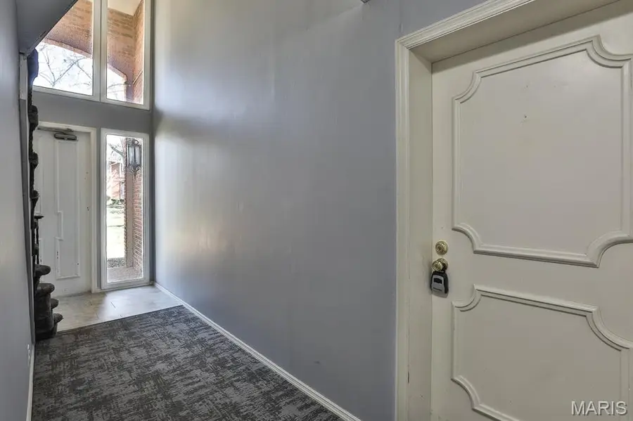 922 N Claytonbrook Drive #1, Ballwin, MO 63011 - #3